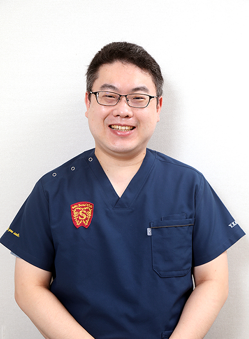 歯科医師 加藤先生